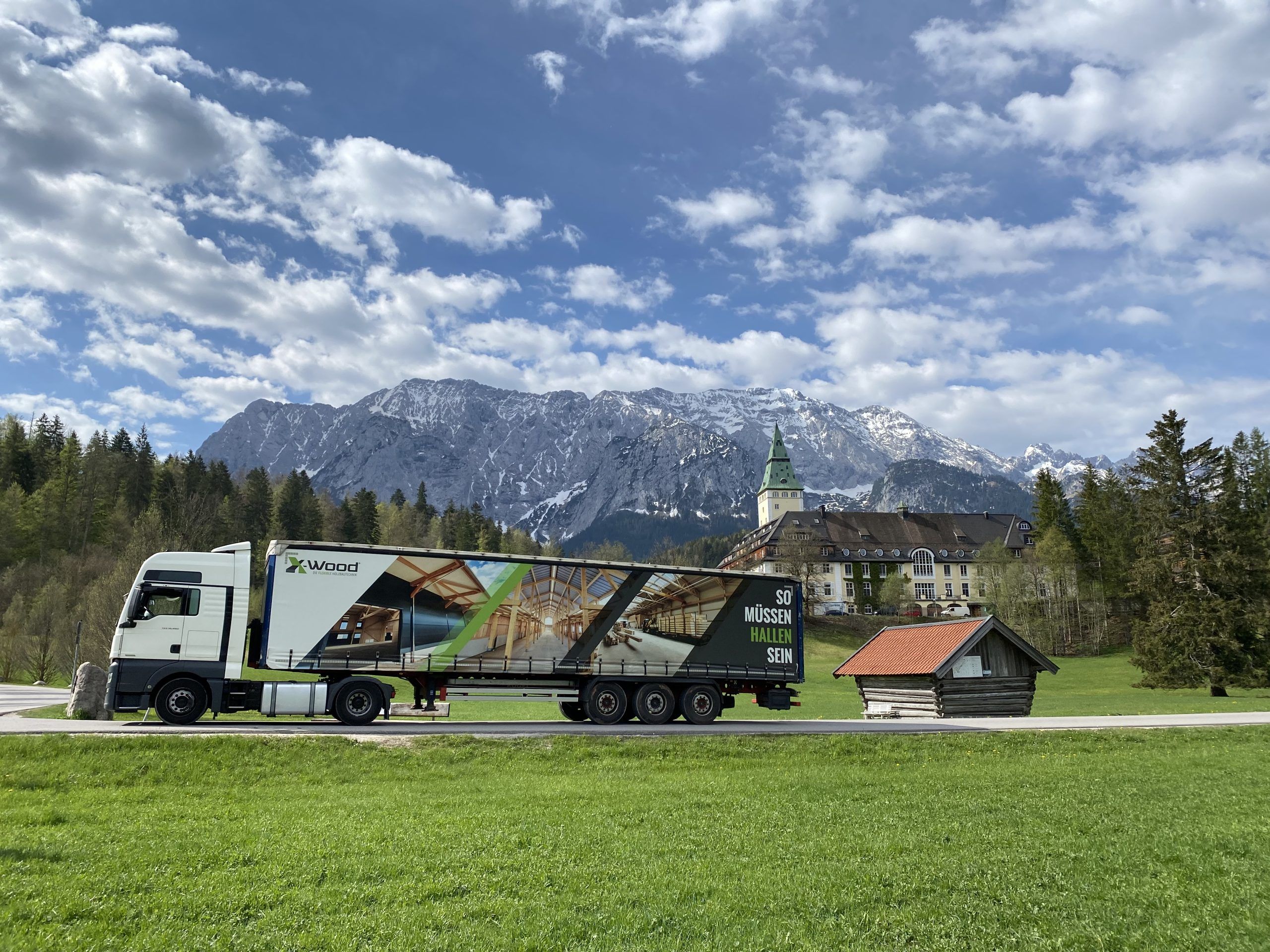 X-Wood® - G7 Gipfel - Briefing Center